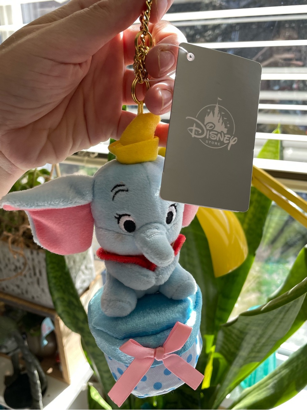 Japan Disney Store Plush keychain Dumbo and box